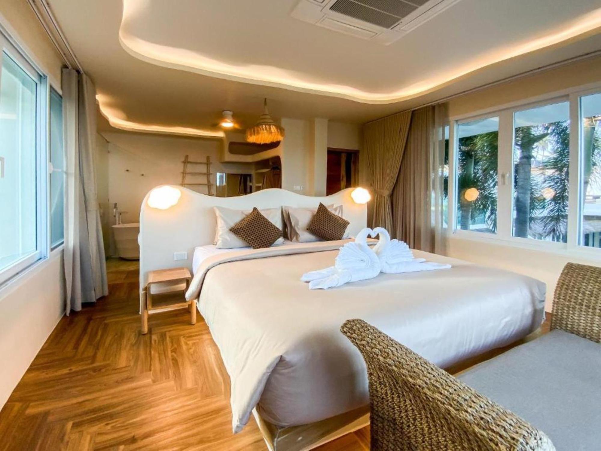 The Rock Samui Beach Resort Lamai Pokoj fotografie